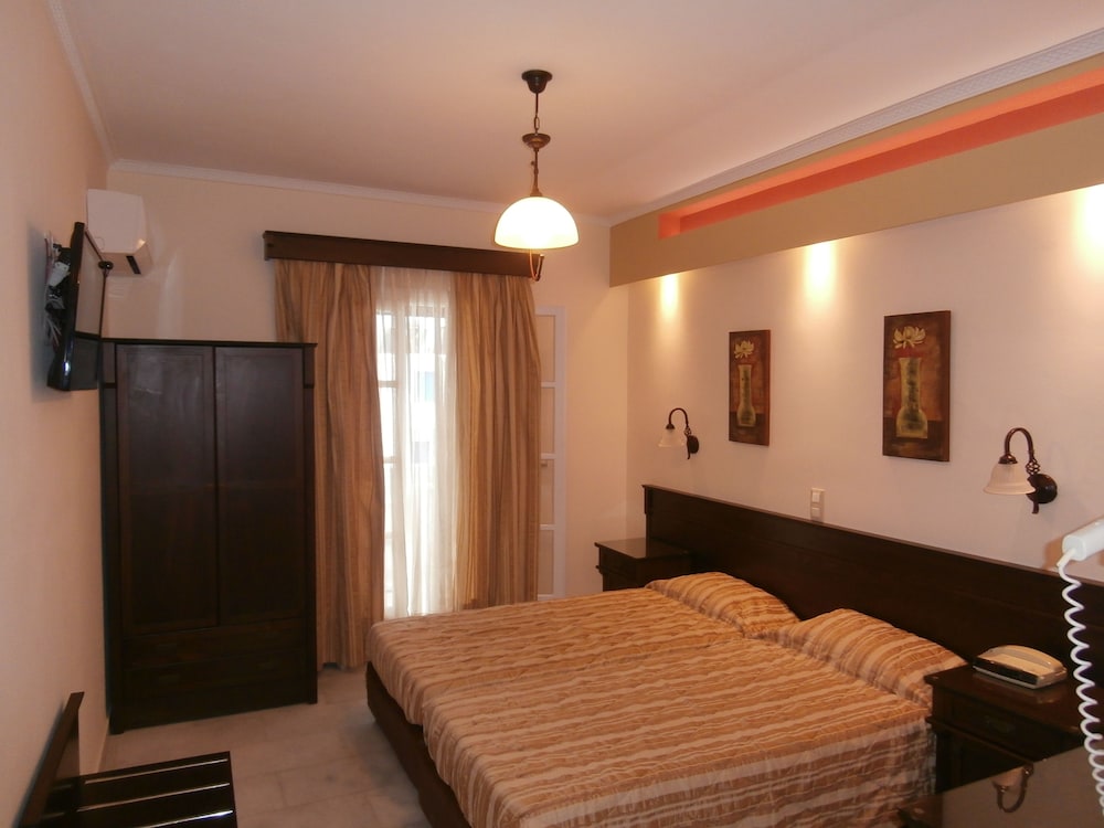 Katerina Hotel 42/76