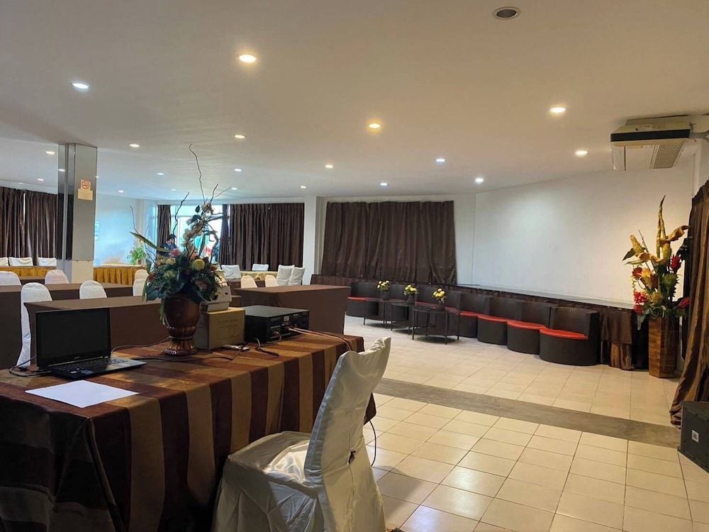 Retreat Resort Pattaya 77/86