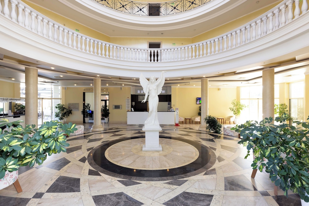 Roma Palace Deluxe 6/50
