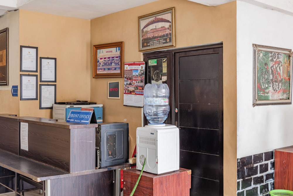 Hotel O Ilir Barar I Near Rumah Sakit Islam Siti Khadijah Formerly Maleo Hotel 23/28