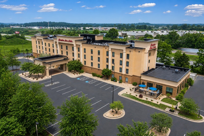 Hampton Inn And Suites Woodstock 6/74