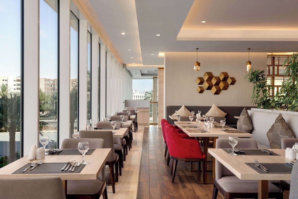 فندق رمادا من ويندام طريق الملك فهد(Ramada by Wyndham Hotel King Fahd Road) 21/31