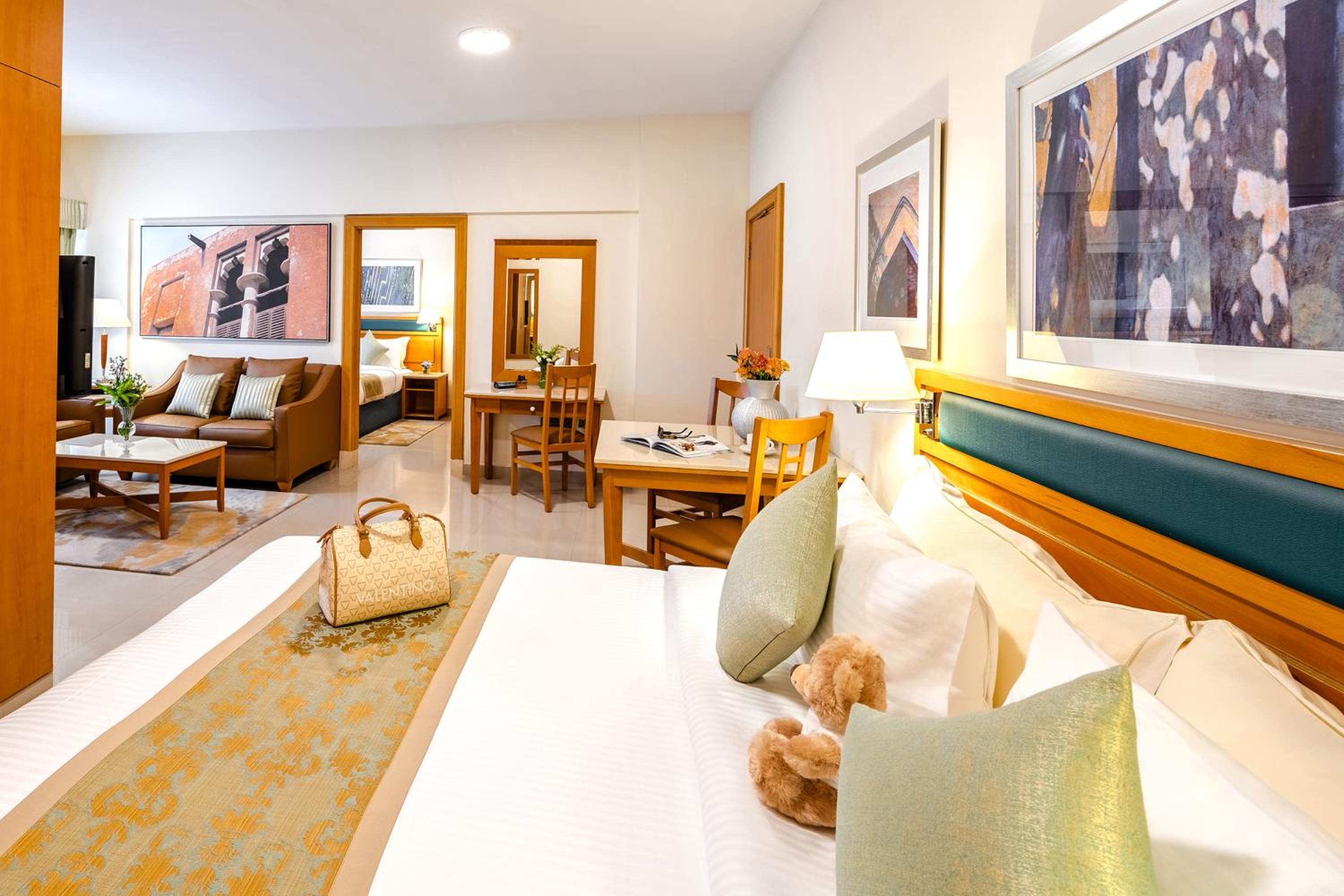 Golden Sands Hotel Apartments 3-5-10
