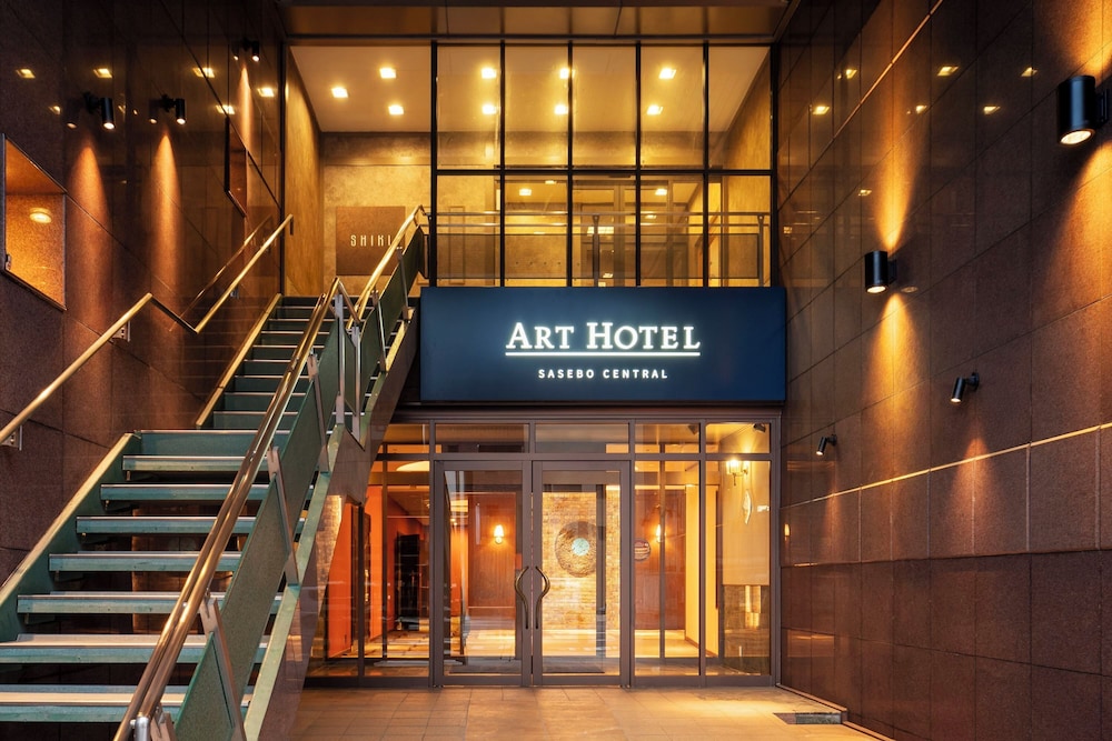 CENTRAL HOTEL SASEBO 4/50