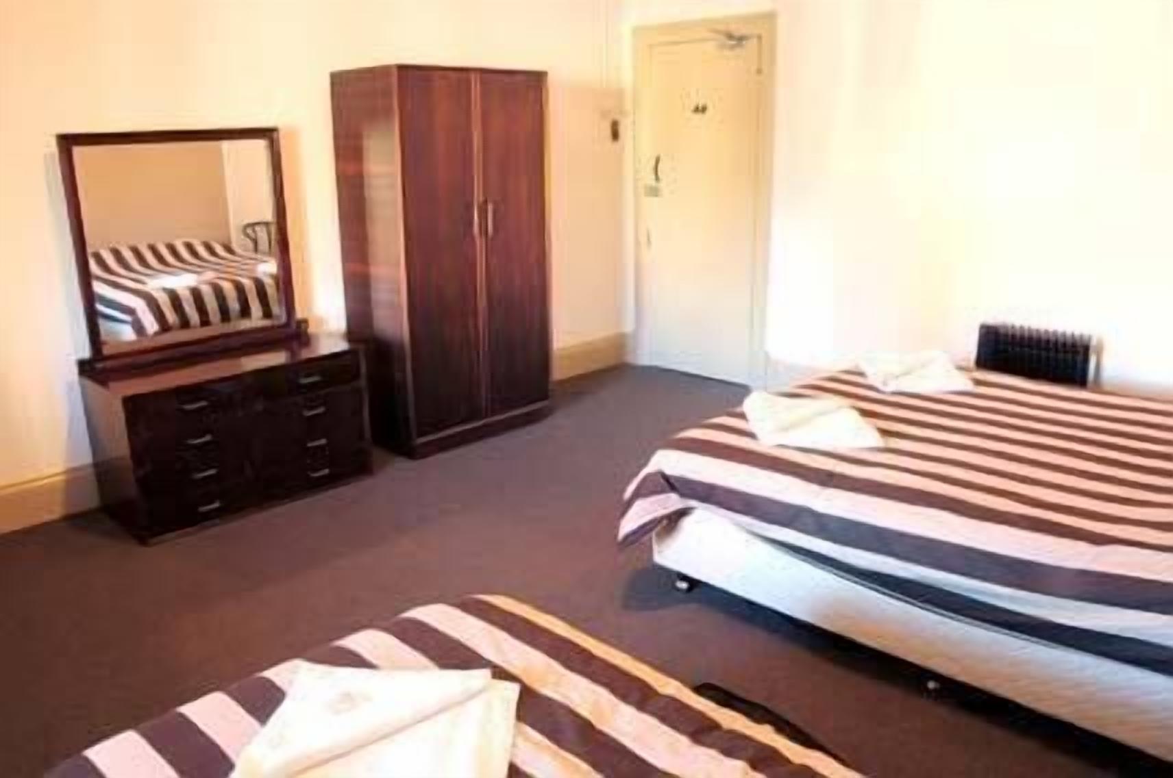 STANDARD, TWIN BEDS, BALCONY