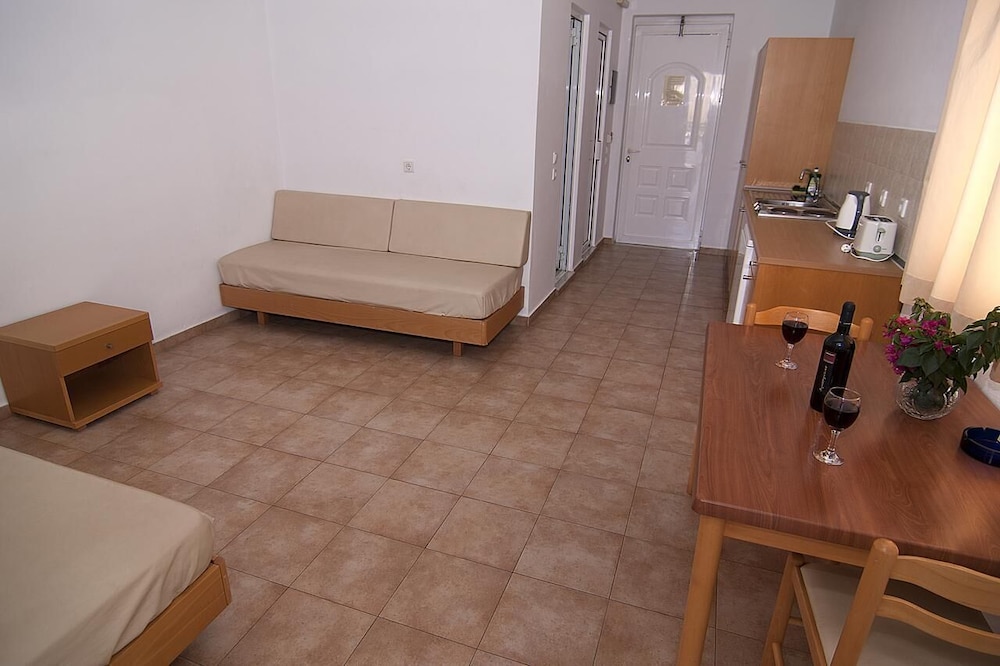 FAMILY, APARTMENT