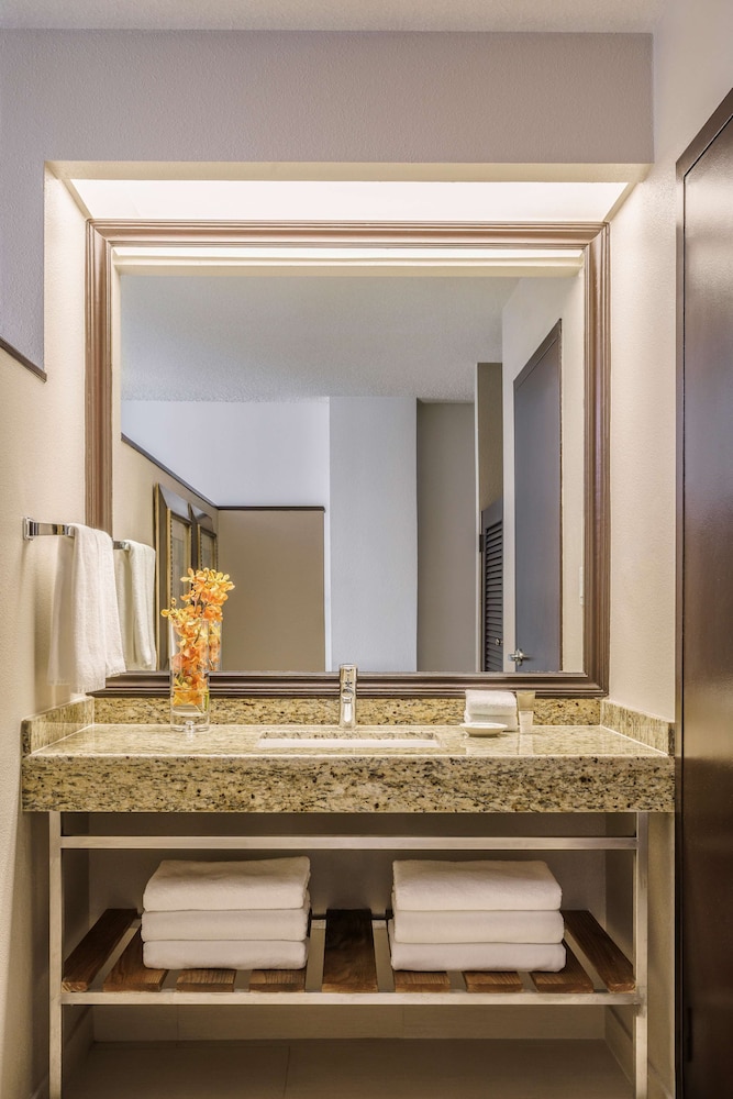 Hyatt Regency Miami 49/50