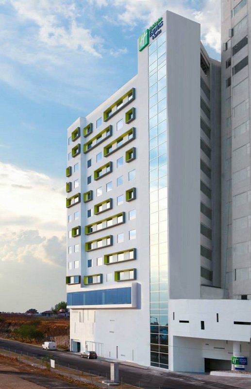 Holiday Inn Express Hotel Suites Puebla Angelopolis 2/50