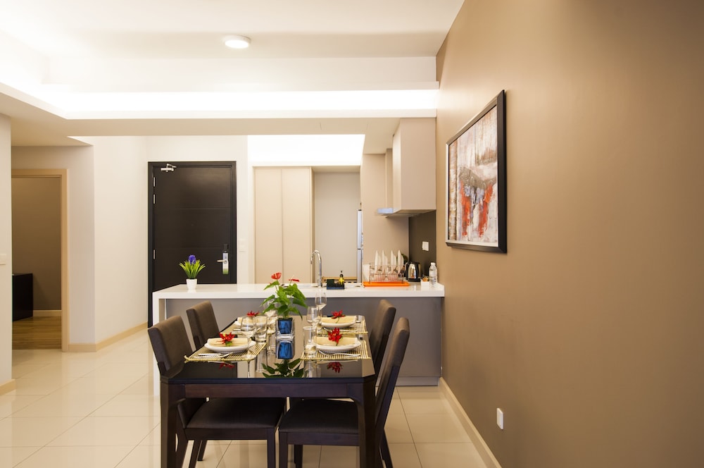 Suasana Suites Bukit Ceylon 50/50