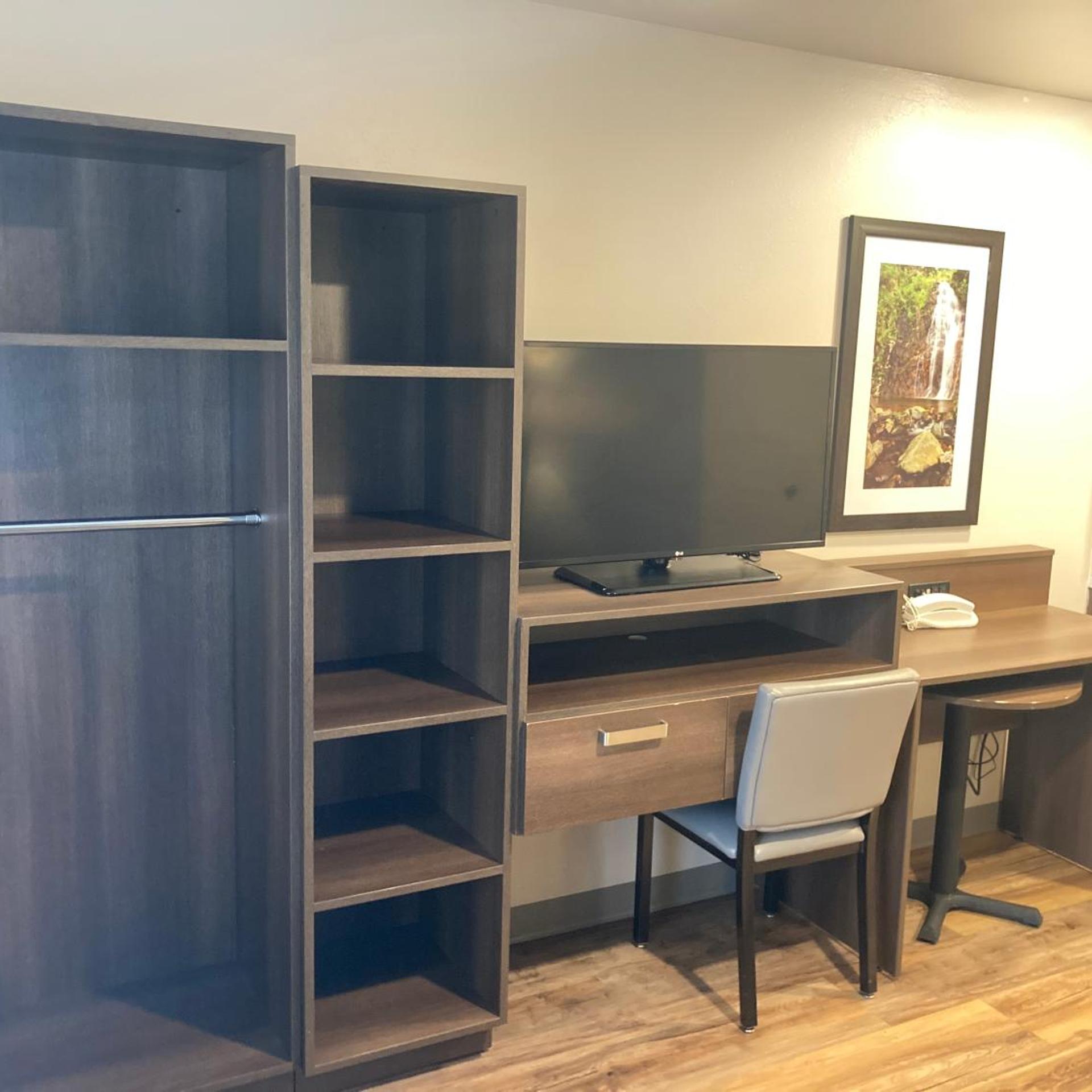 WoodSpring Suites Cherry Hill 15/24