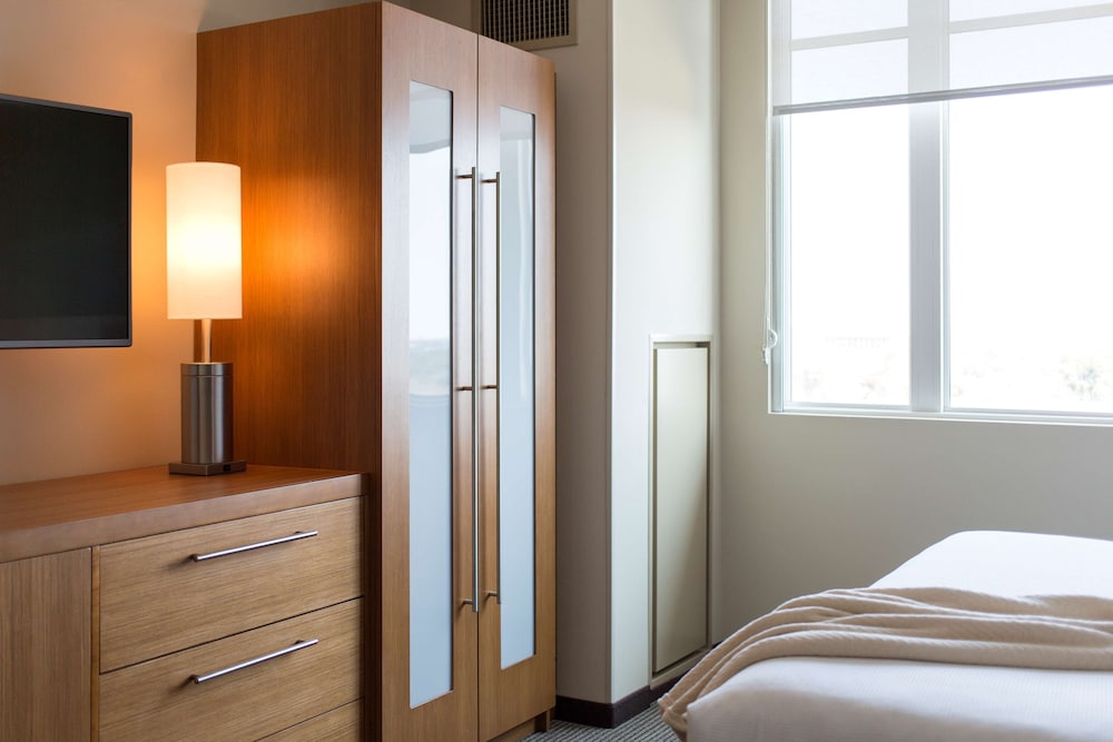 Hyatt Place Charleston - Historic District 13/68