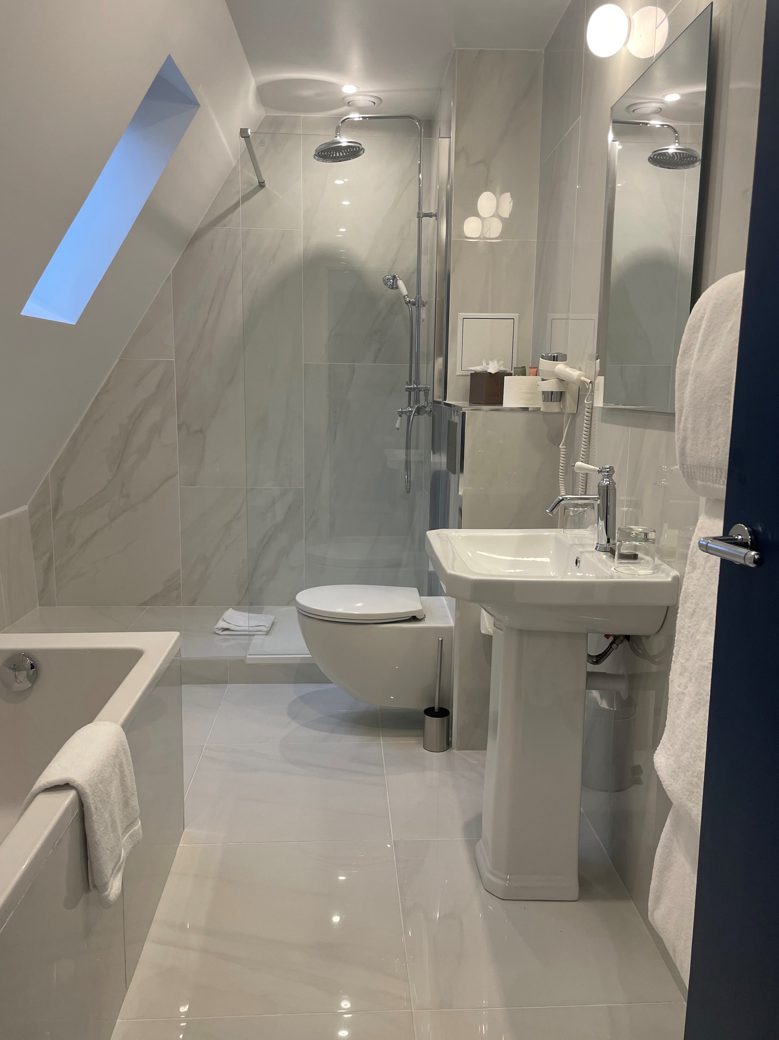 غرفة ديلوكس بسرير كينج، Hotel Pergolese - Paris Champs Elysees 4/5