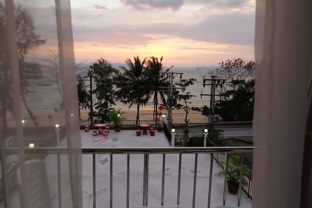White Sand Halal House Krabi 22/29