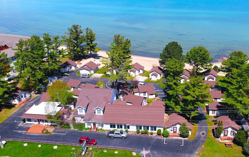 The Beach House 3/54