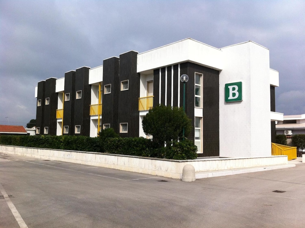 Hotel Atleti 48/50