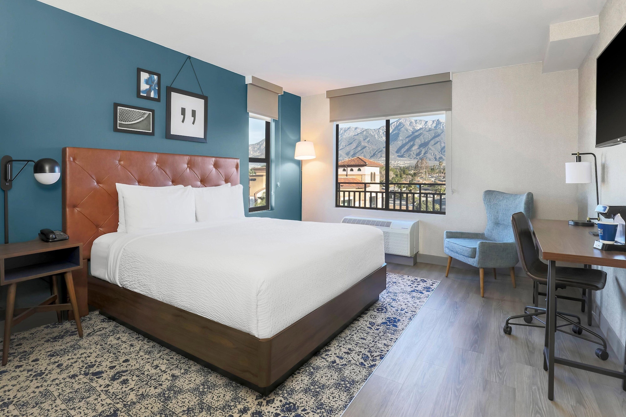 غرفة تقليدية بسرير كينج، Four Points by Sheraton Ontario-Rancho Cucamonga 3/9
