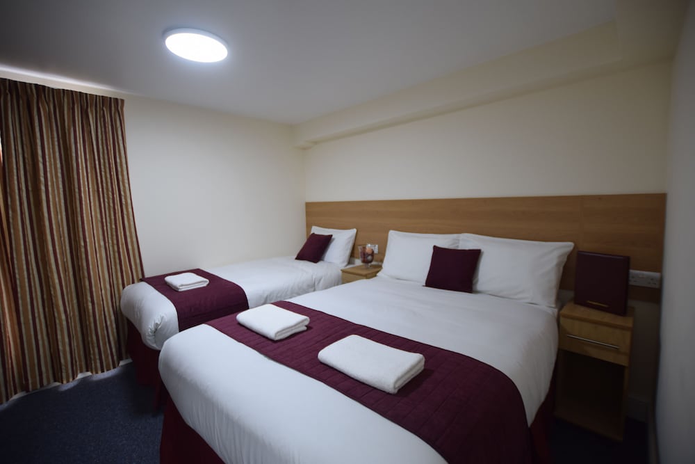 Premierlux Serviced Apartments 10/62