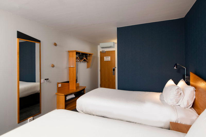 Holiday Inn Express Glasgow City Centre Riverside 16/45