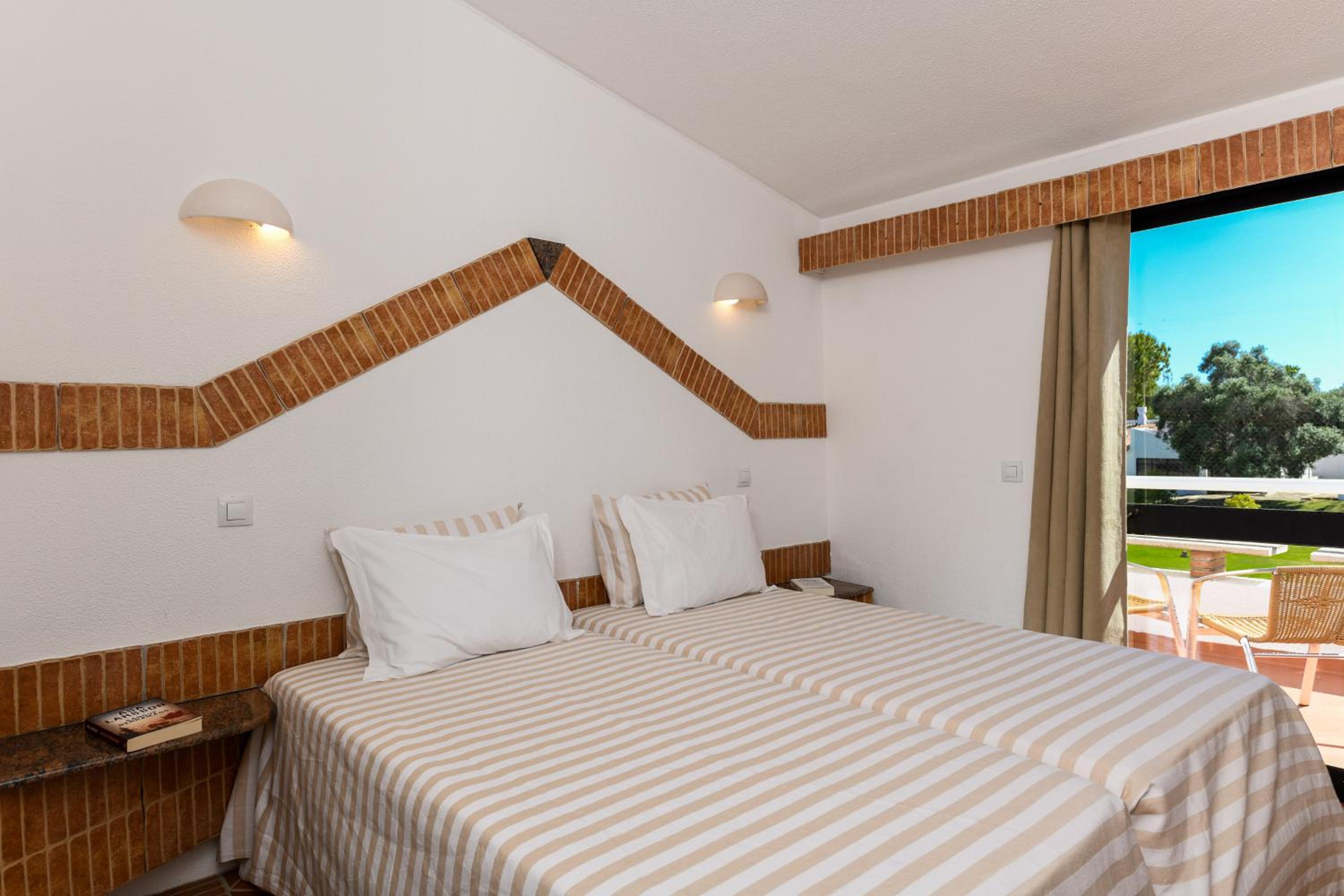 1 Bedroom, Duplex, Apartment