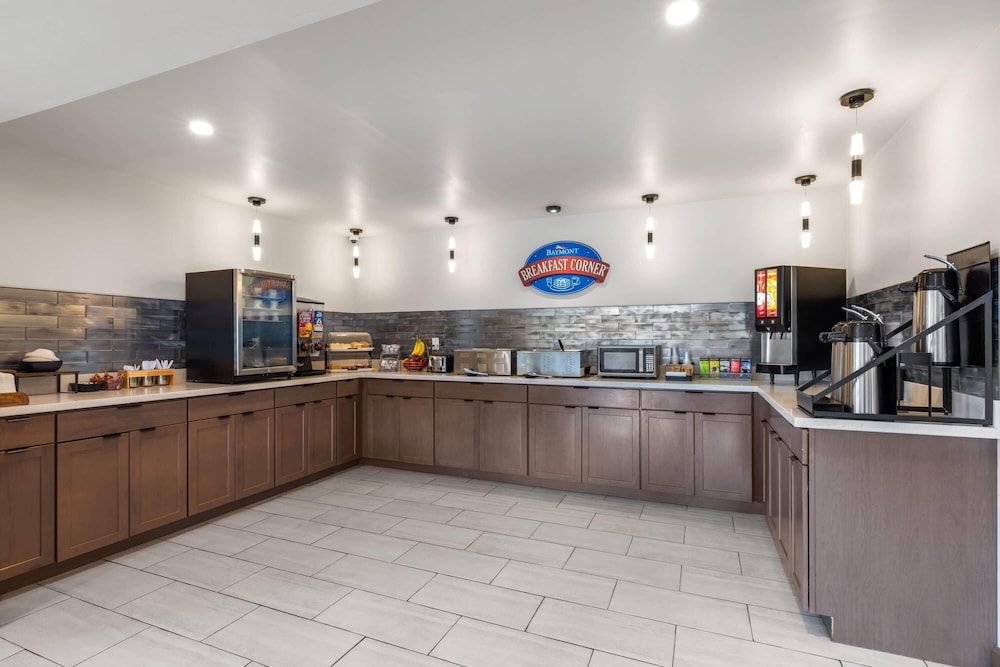 Baymont by Wyndham Dothan 4/48