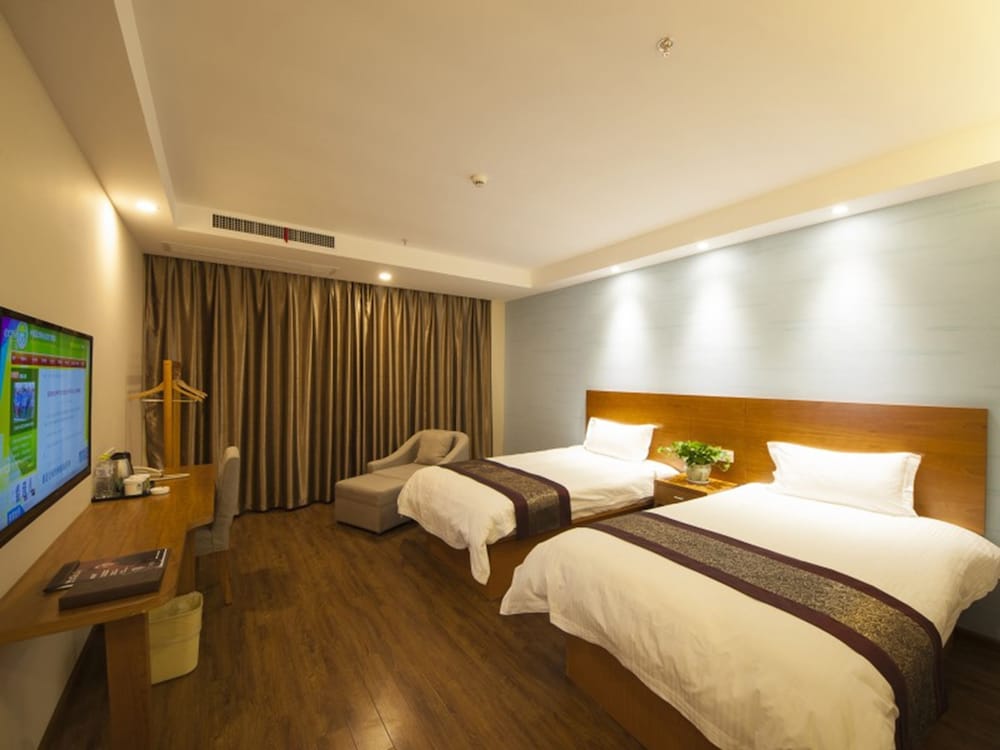 Greentree Inn Taizhou Jingjiang Zhongzhou Road Sunshine International Business Hotel 9/62