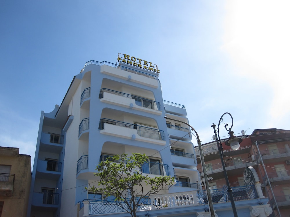 Panoramic Hotel in GIARDINI NAXOS