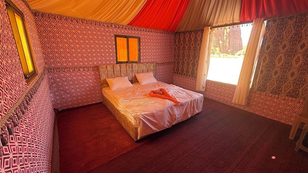 Wadi Rum Classic Camp 12/50