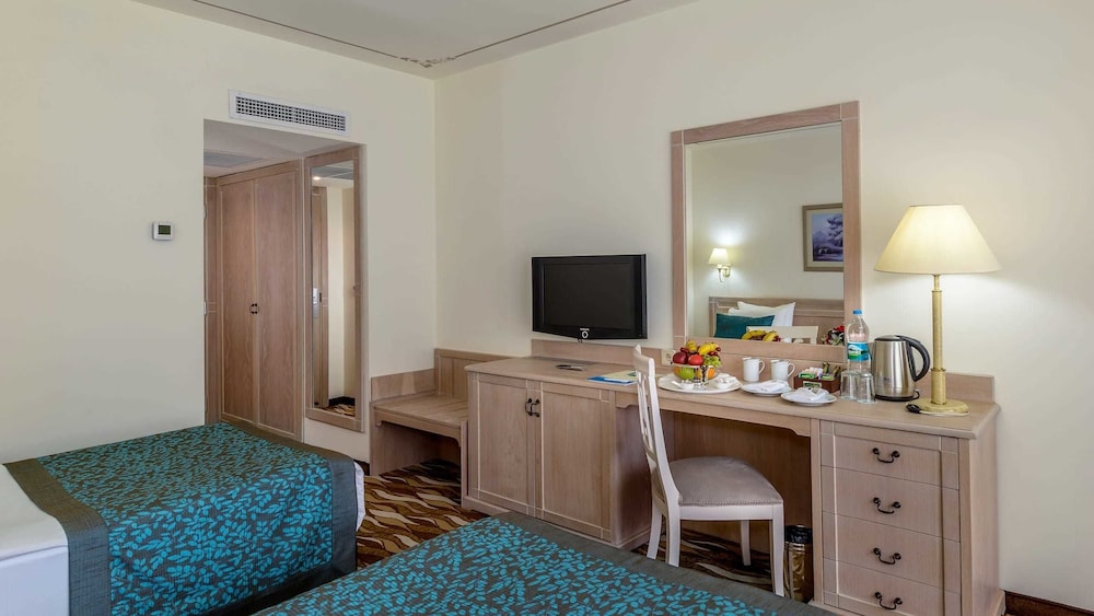 Kimeros Ma Biche Hotel And Thalasso 40/50