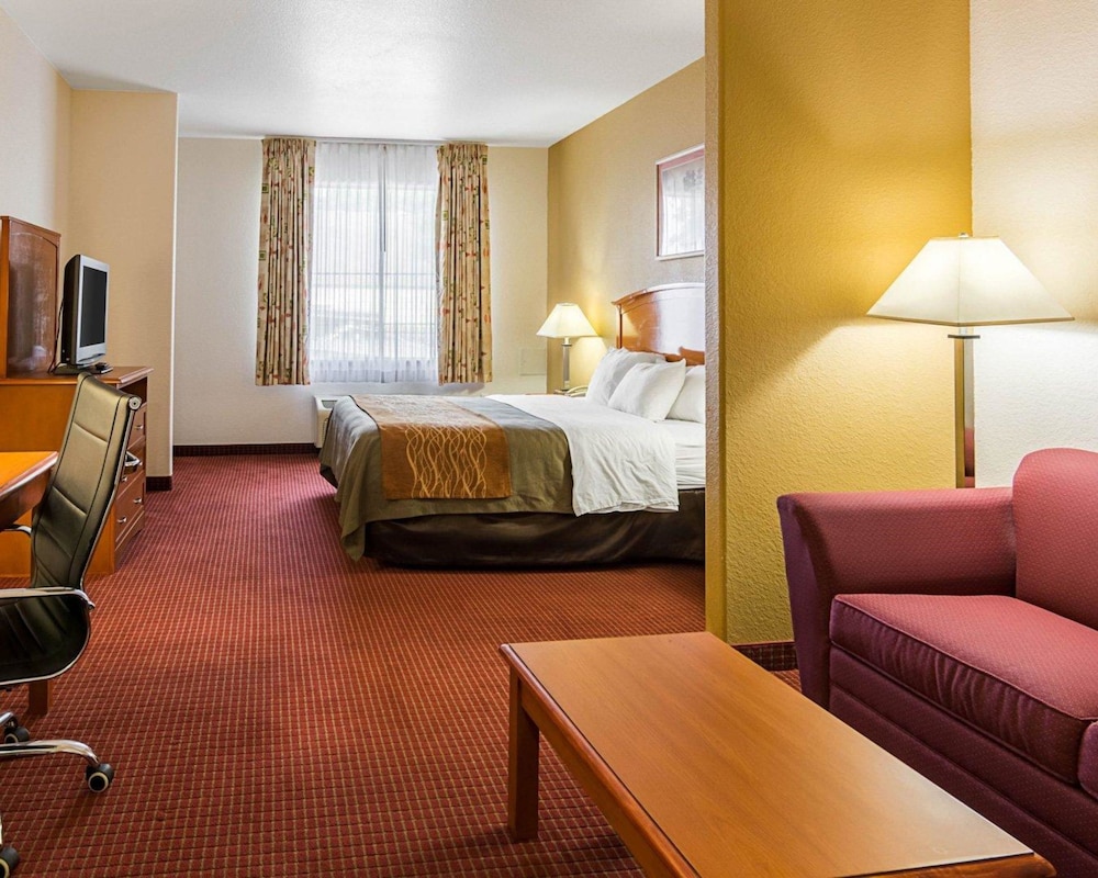 Comfort Inn & Suites Chesapeake - Portsmouth 22/33