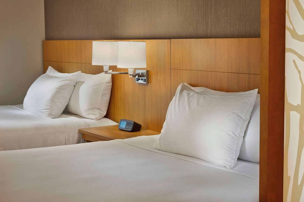 Hyatt Place Warwick/Providence Airport 25/58