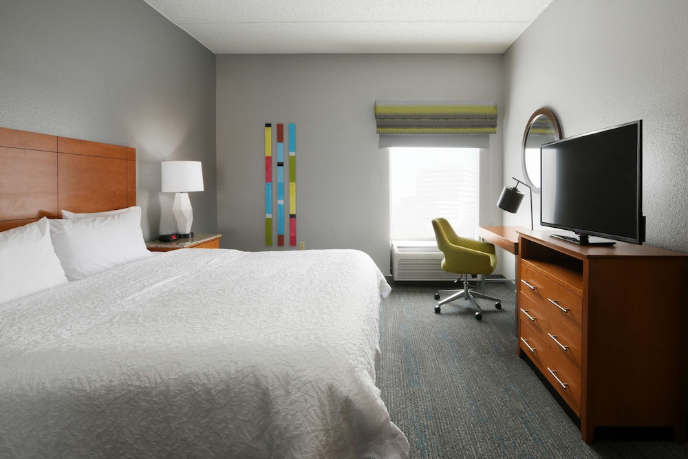 Hampton Inn & Suites Houston-Medical Ctr-Reliant Park 12/44