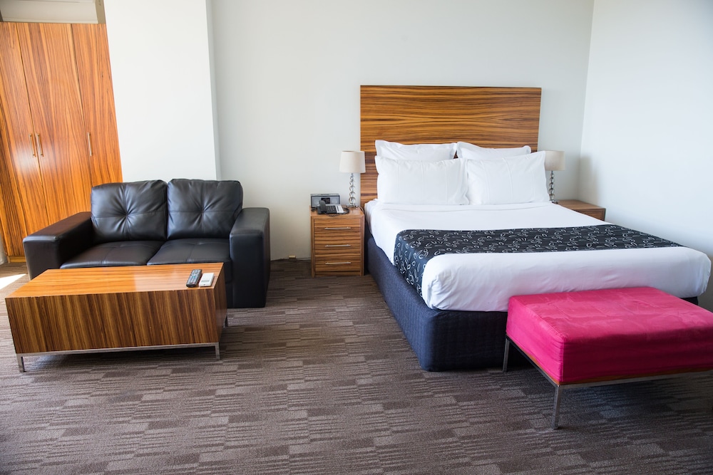 ADGE Hotel & Residence 18/50