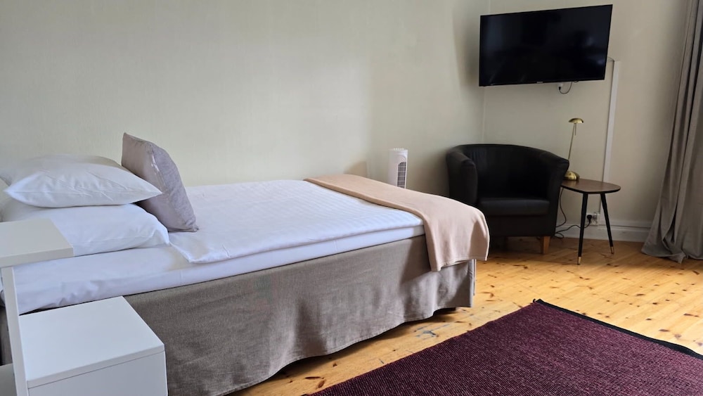 Hotel Emma 9/39