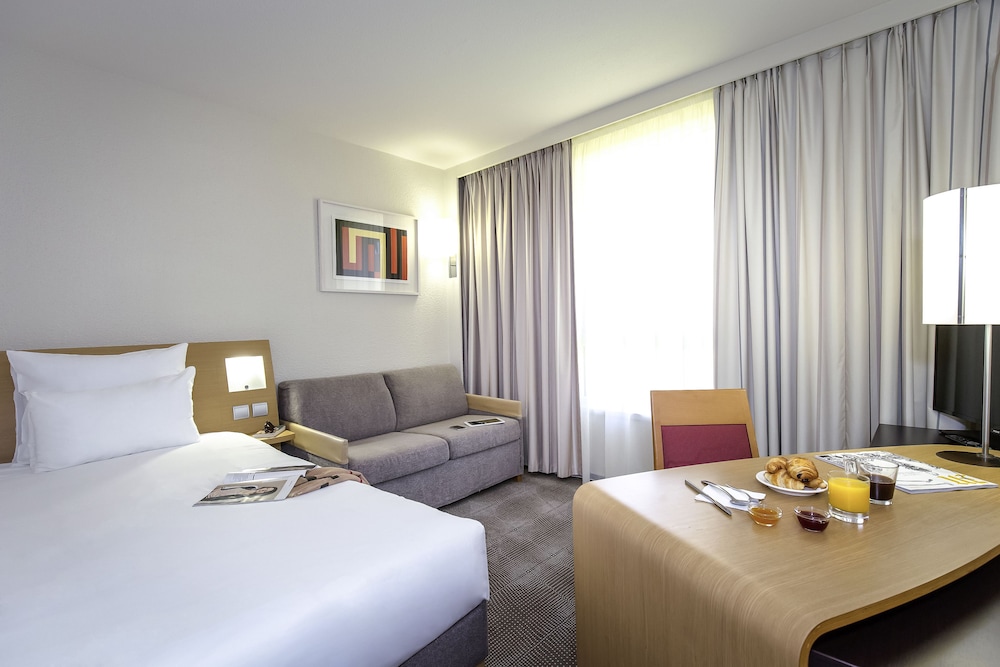 Novotel Marne la Vallee Noisy le Grand 28/75