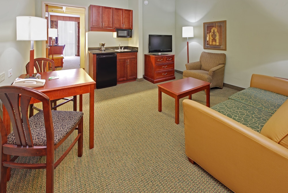 Holiday Inn Memphis University of Memphis 19/39
