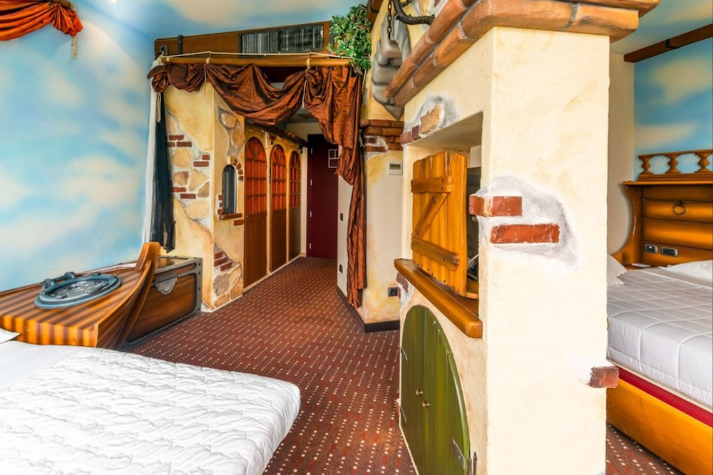Grand Hotel Mattei 18/47