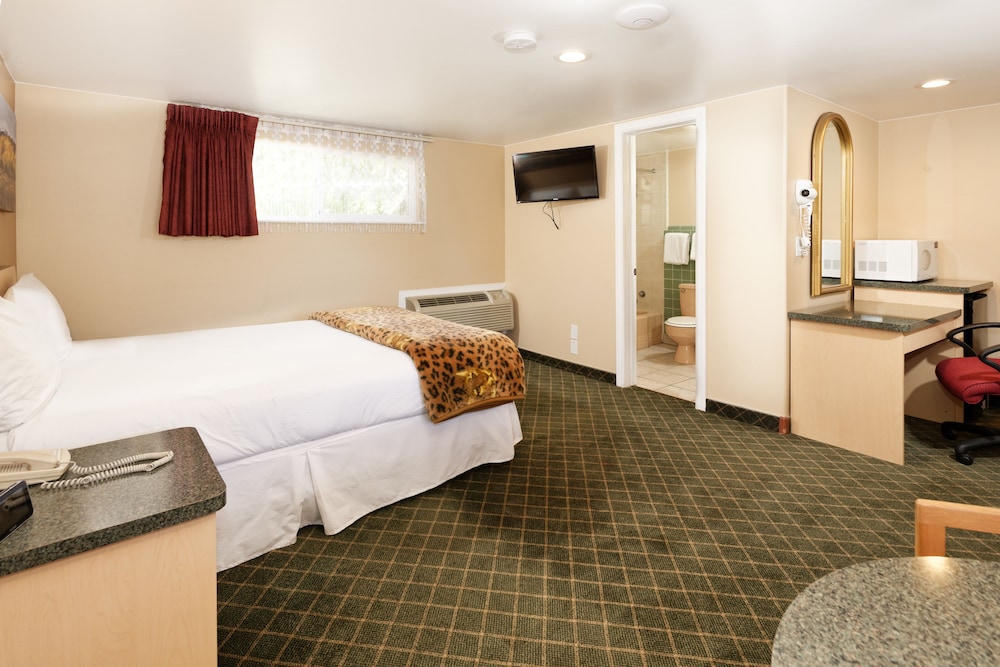 Glenwood Springs Inn 23/62