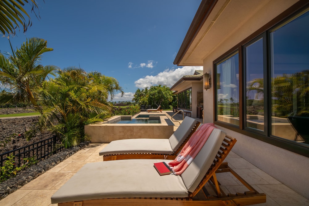 Mauna Lani Home Collection A CoralTree Residence Collection 20/49