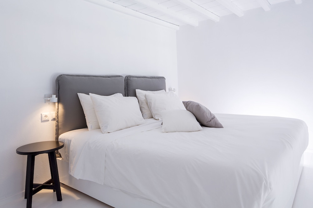 CLASSIC, DOUBLE BED