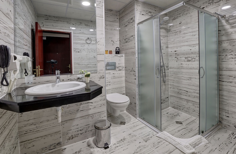 Prestige Hotel And Aquapark 21/72