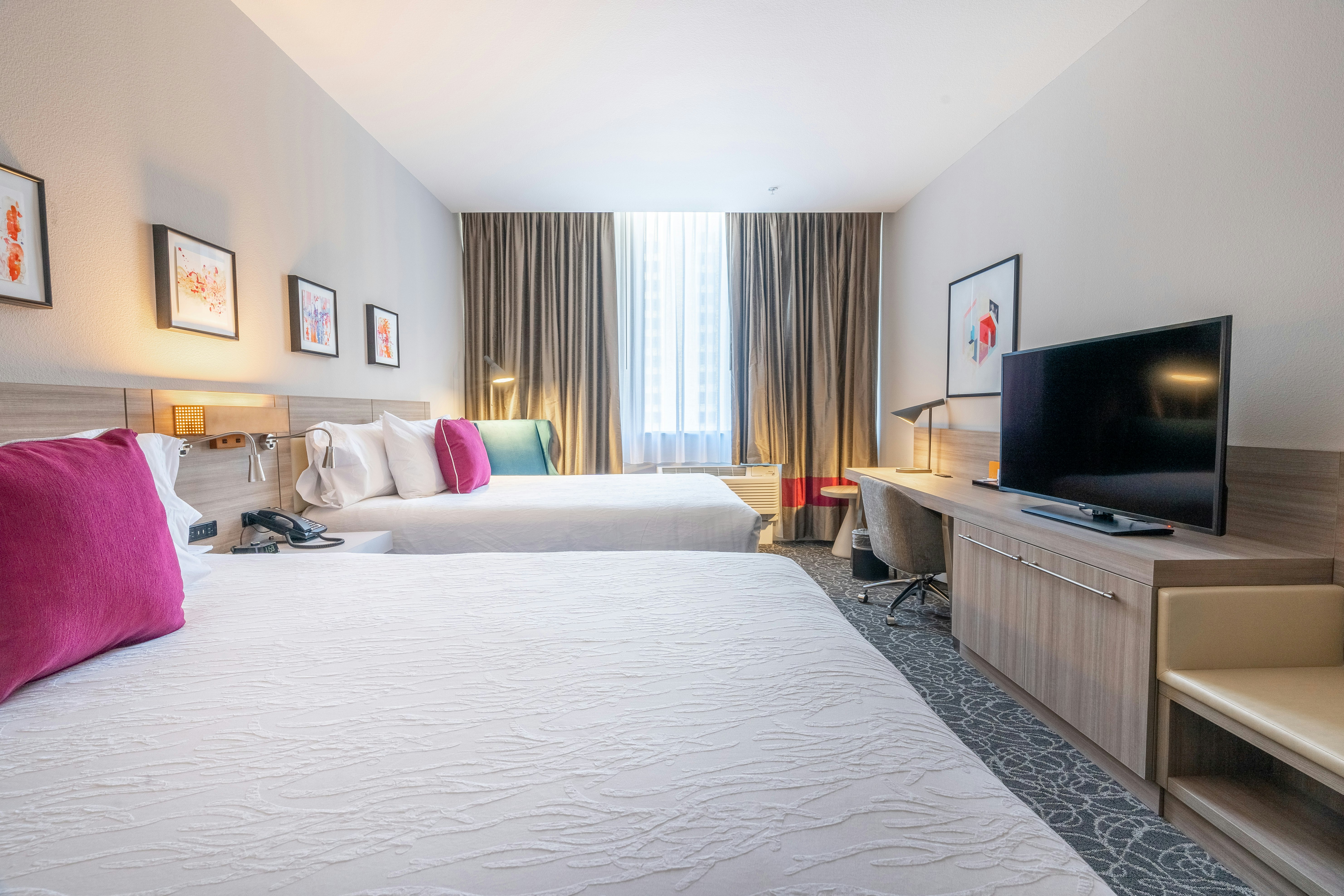 room, 2 queen beds