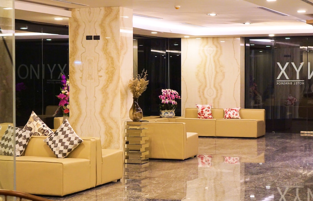 Onyx Hotel Bangkok 52/63