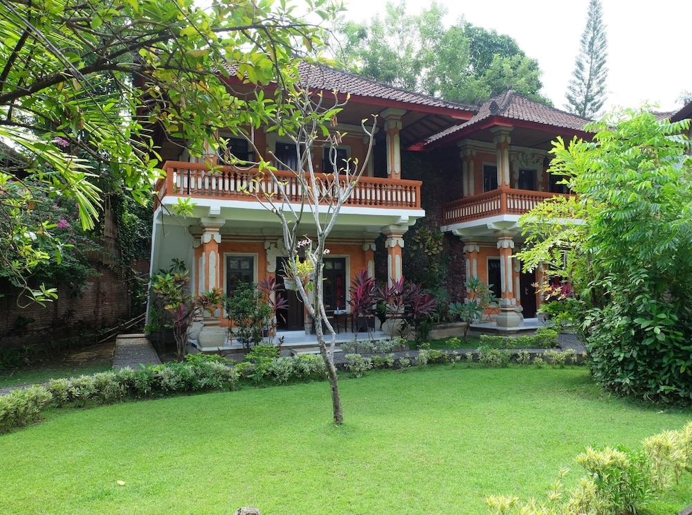 Rambutan Boutique Hotel 46/52