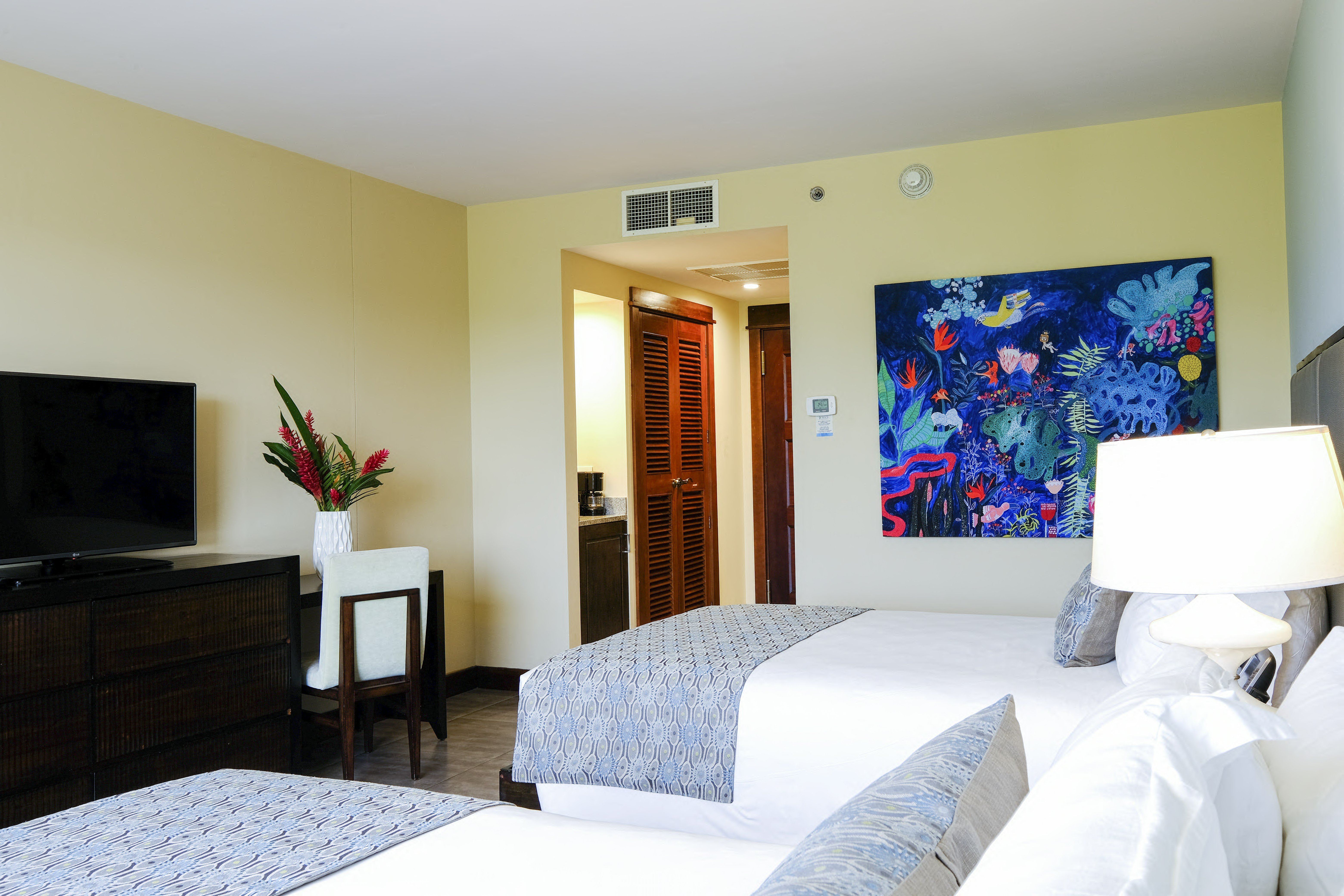 Room, 2 Queen Beds, Partial View