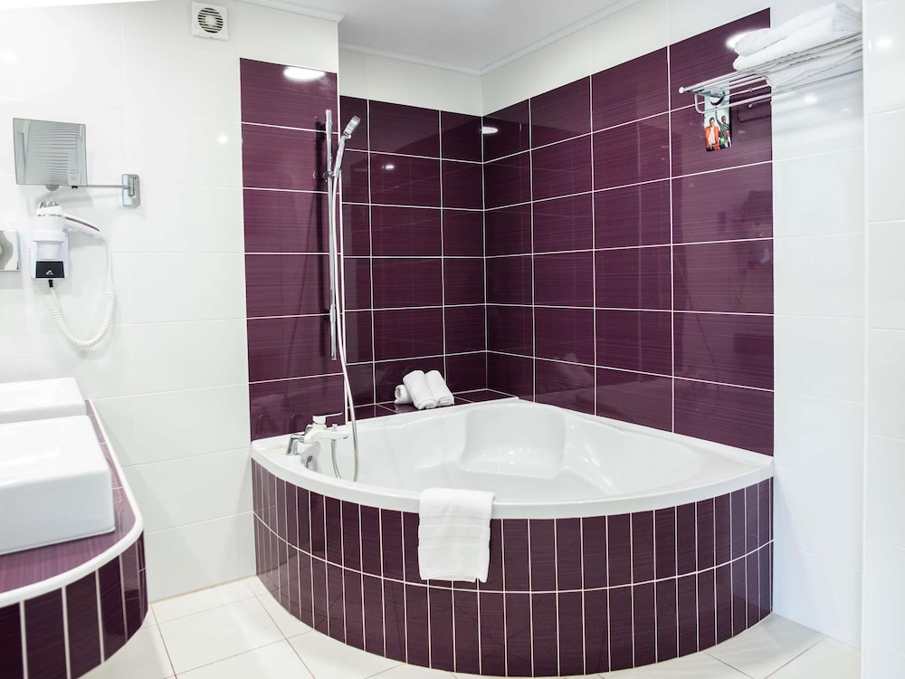 ibis styles cayenne centre amazonia 49/50