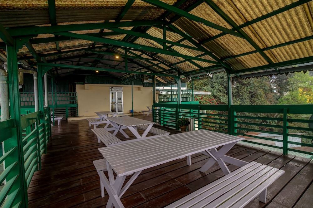 Muscatel Himalayan Resort 20/30