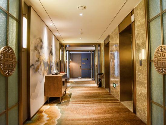 Rongrong Jinke Hotel 7/29