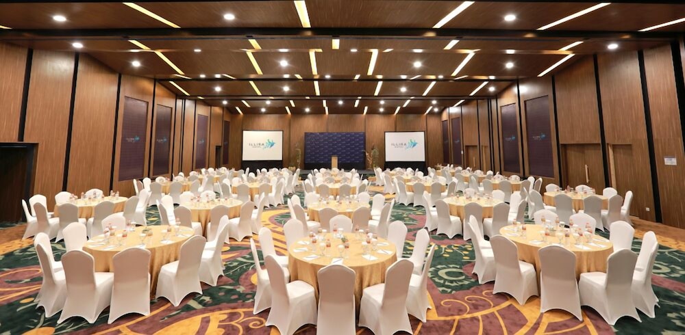 ILLIRA Hotel Banyuwangi 46/56