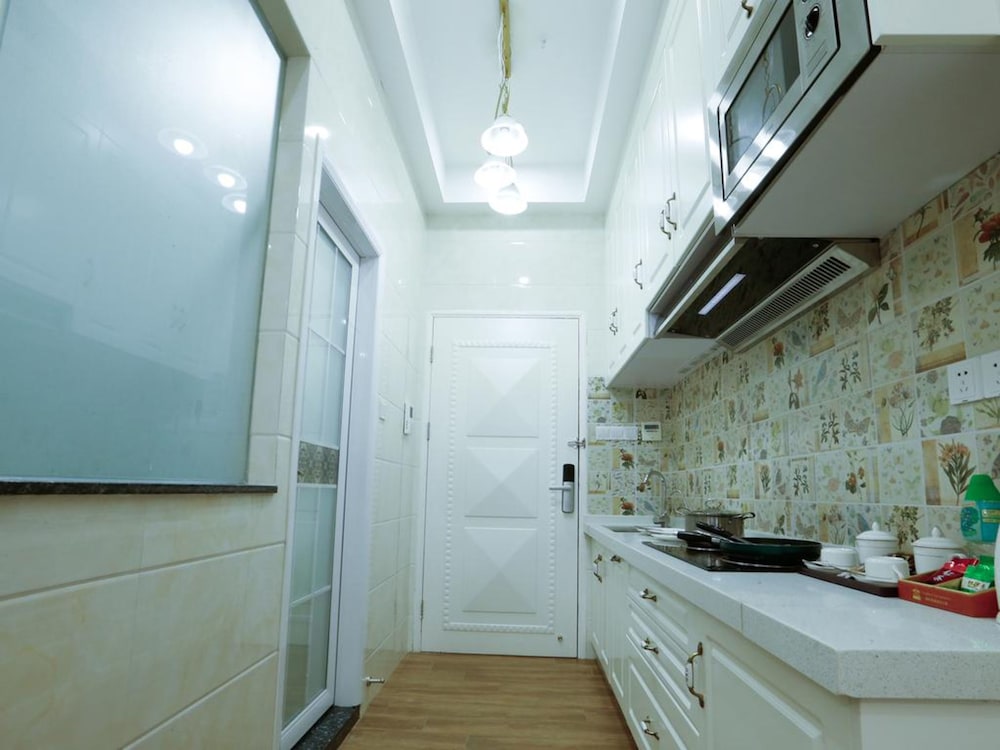 Guangzhou Pengman Apartment Huanshidong 50/50