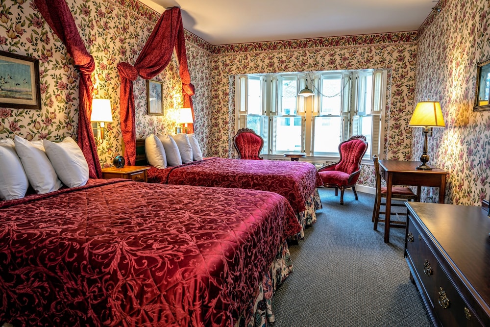 Murray Hotel 11/35